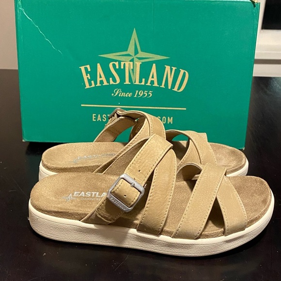 Eastland Machias tan leather slide new size 7. Flatform sandals - Picture 3 of 10